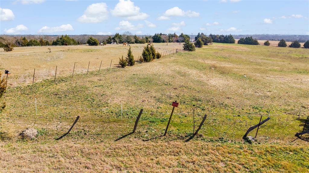 11016 State Highway 78 Property Photo 23