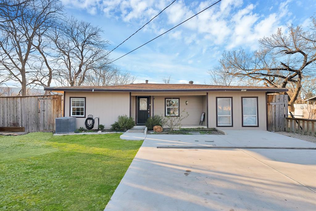 1801 Rayburn Avenue Property Photo 1