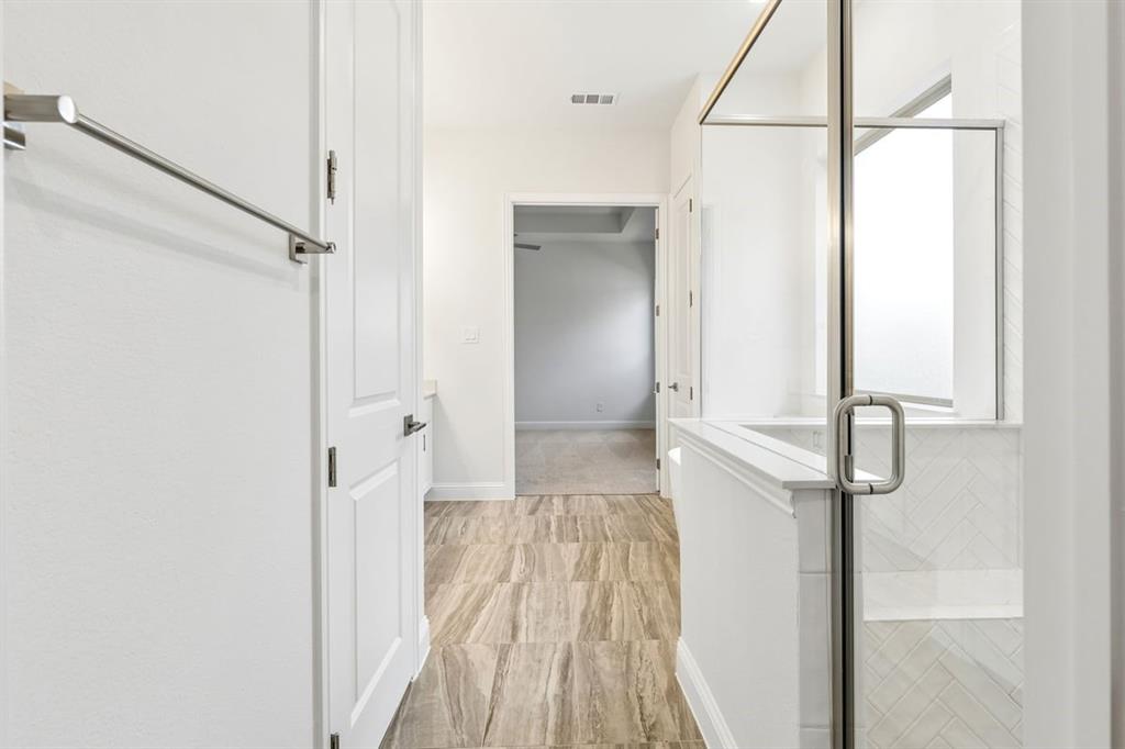 9716 Talia Boulevard Property Photo 26