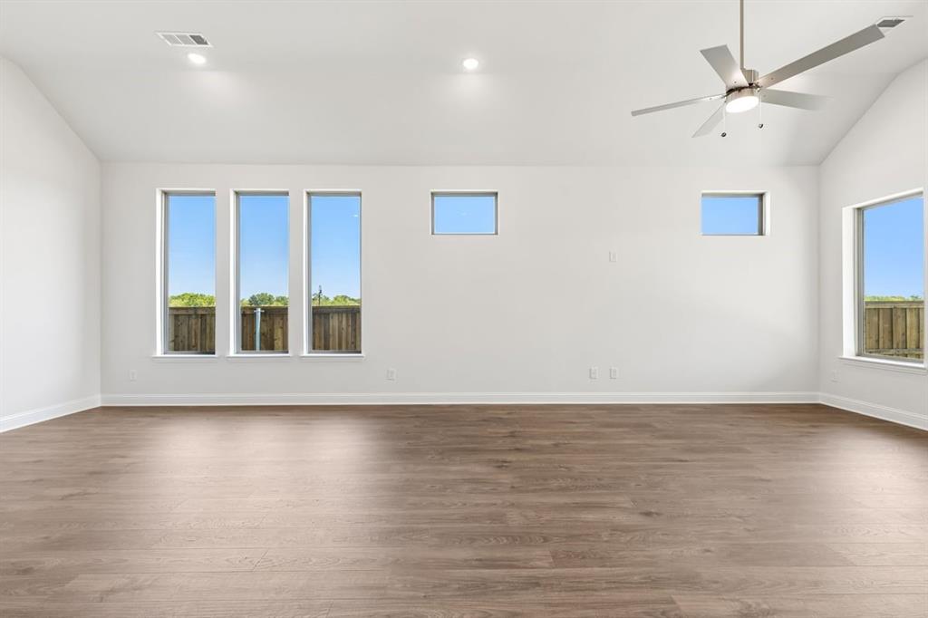 9716 Talia Boulevard Property Photo 28