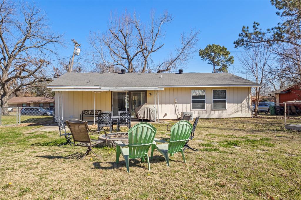 313 Bellaire Drive Property Photo 17