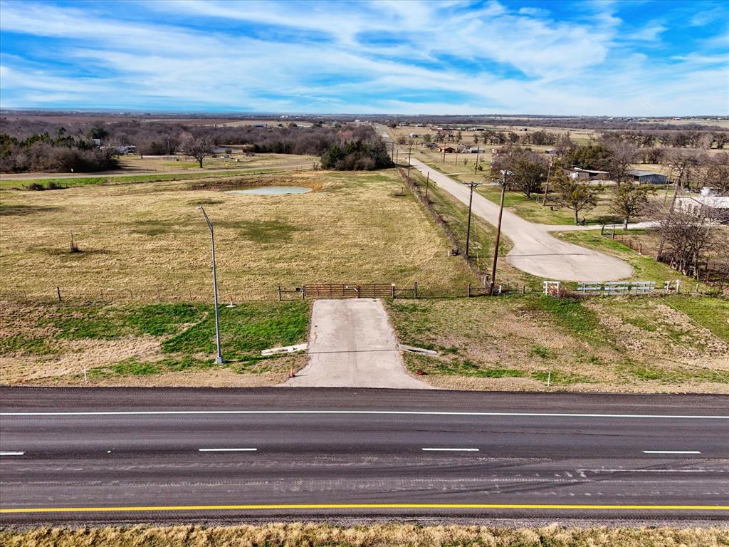 645 Fm 339 Property Photo 4