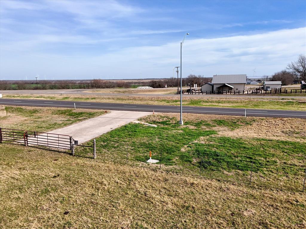 645 Fm 339 Property Photo 14
