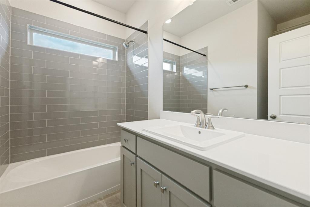 1408 Bearpath Way Property Photo 15