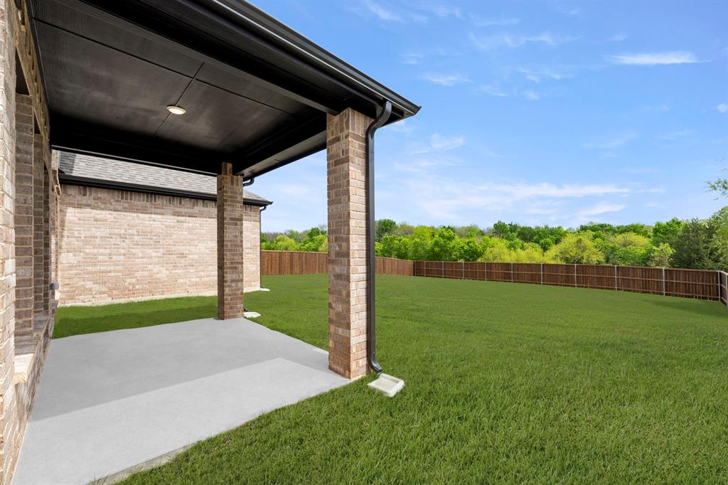 941 Gold Finch Lane Property Photo 25