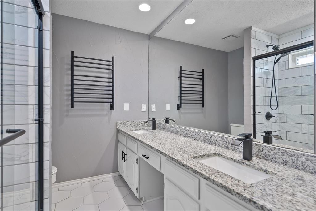 2213 Big Bend Drive Property Photo 1