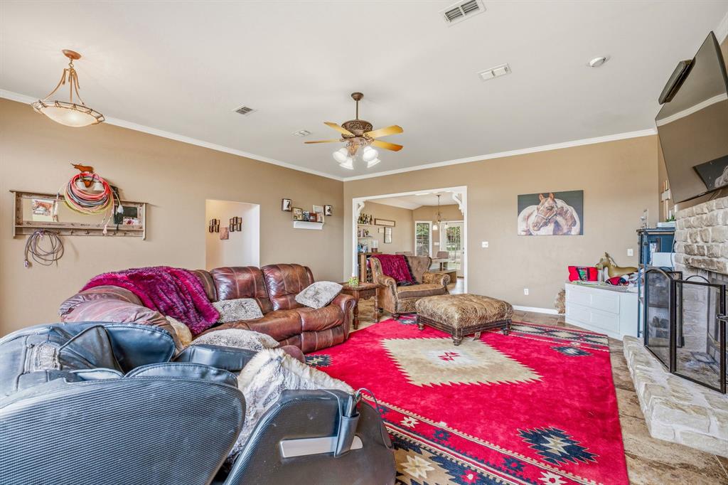 6363 E Fm 1188 Property Photo 3