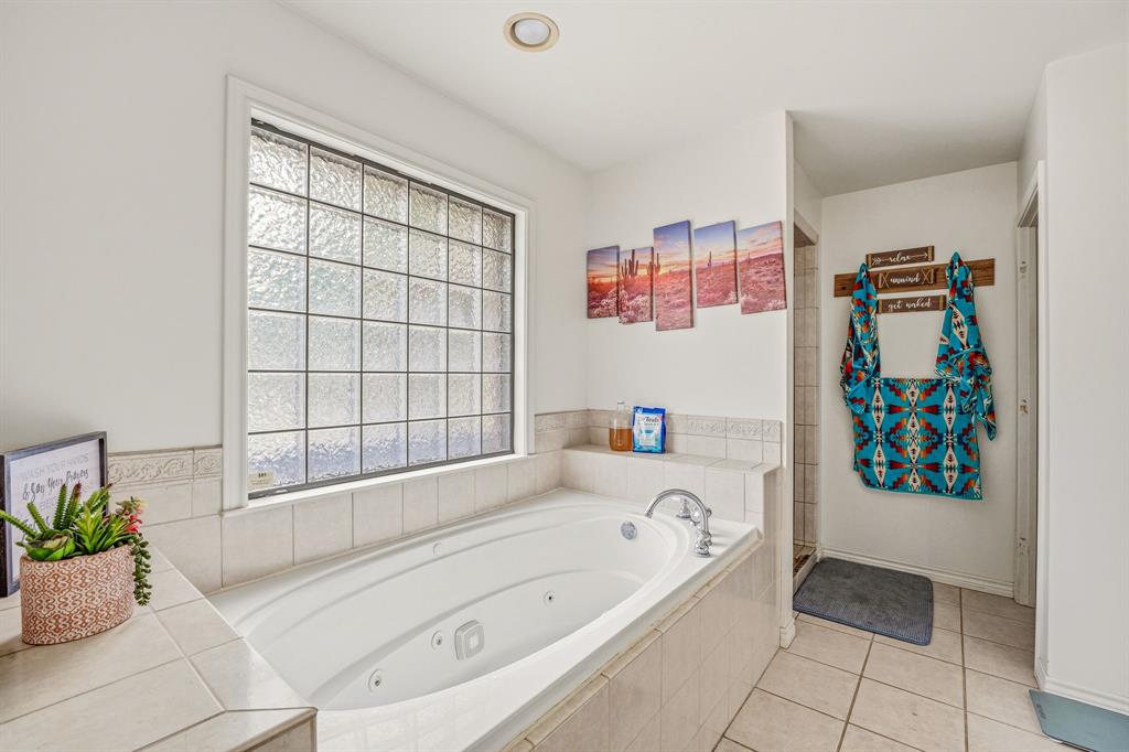 6363 E Fm 1188 Property Photo 17