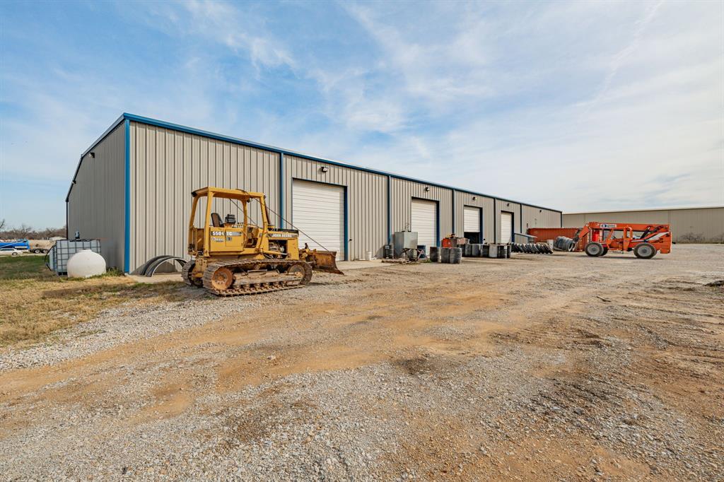 4610 E Highway 199 Property Photo 14