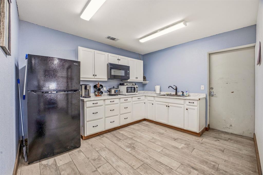 4610 E Highway 199 Property Photo 18
