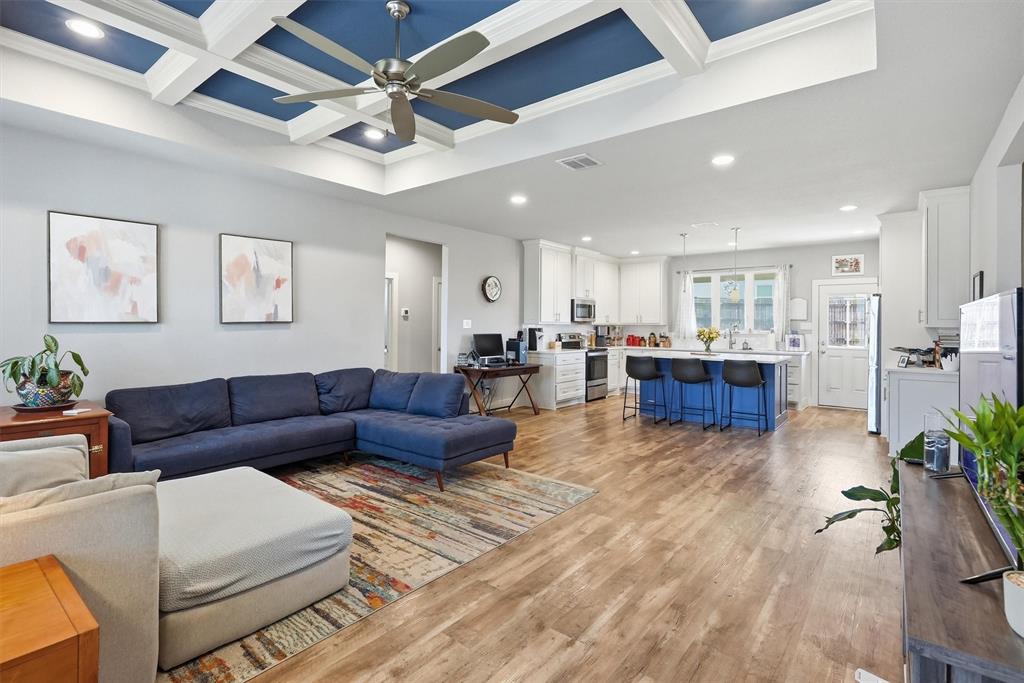 4004 Gallivant Drive