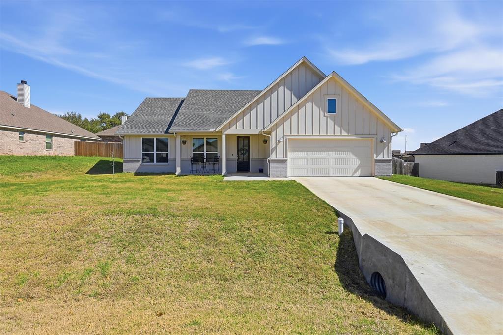 4004 Gallivant Drive Property Photo 3