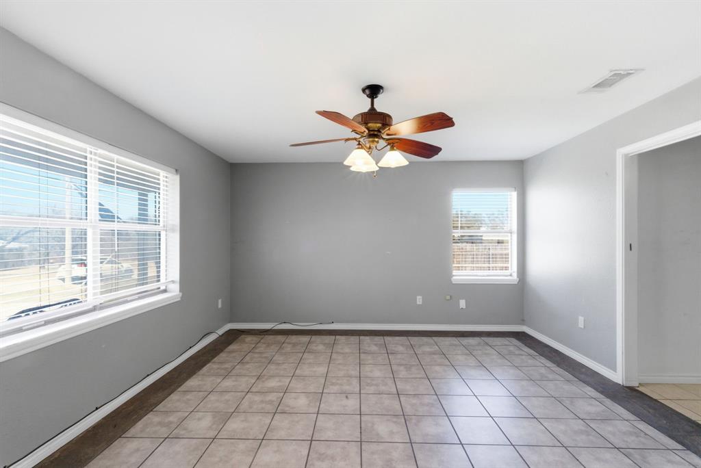 504 N Hall Street Property Photo 6