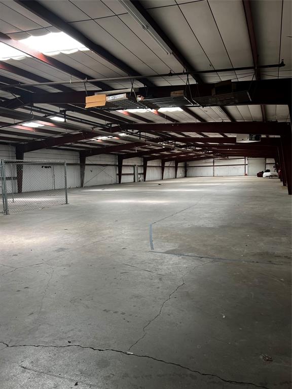 801 S 4th Avenue Property Photo 18