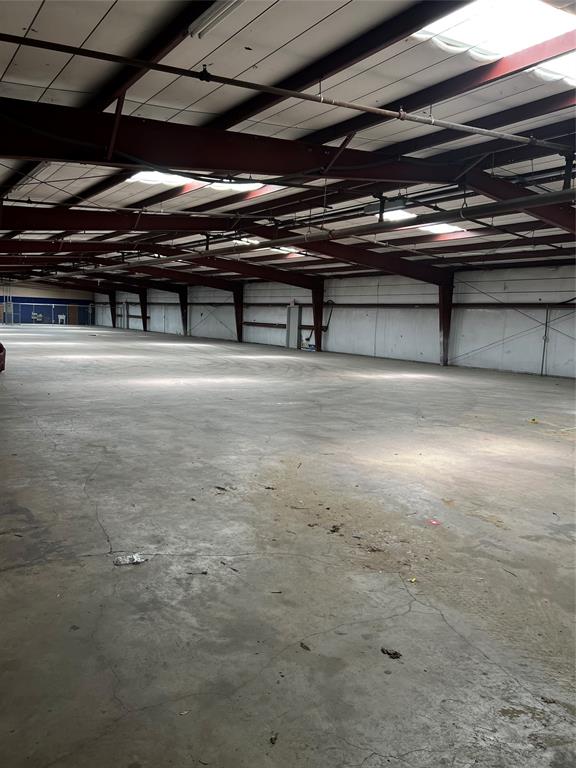 801 S 4th Avenue Property Photo 21
