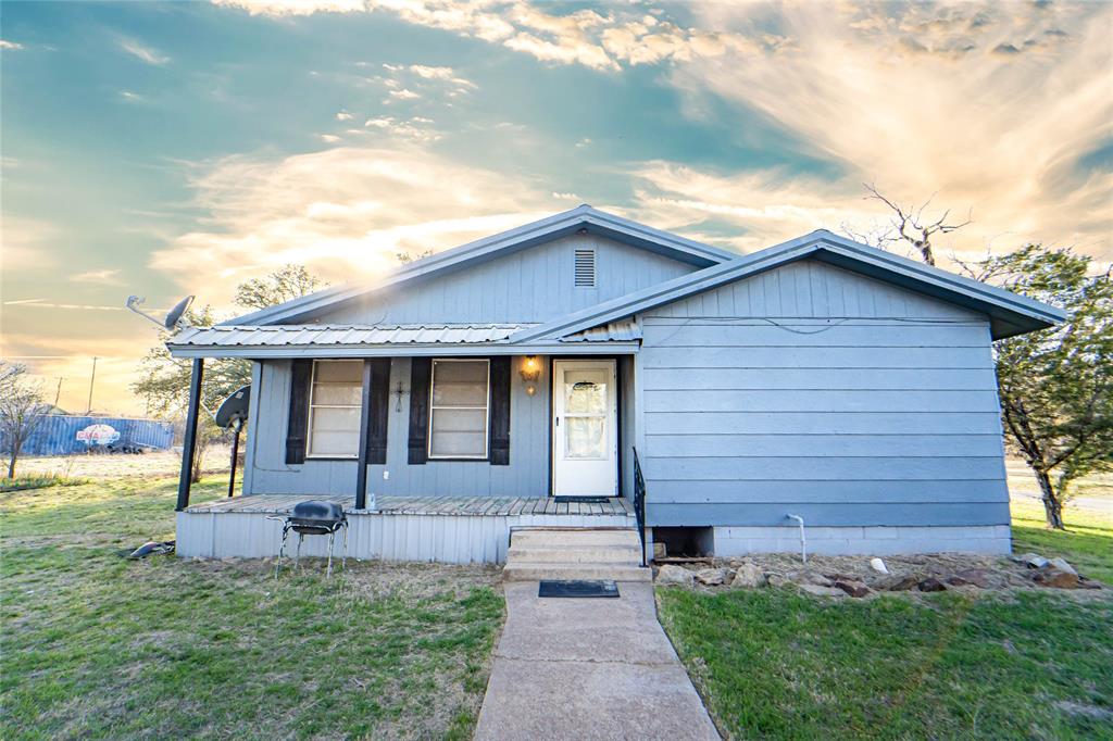 901 S Miller Street Property Photo 1