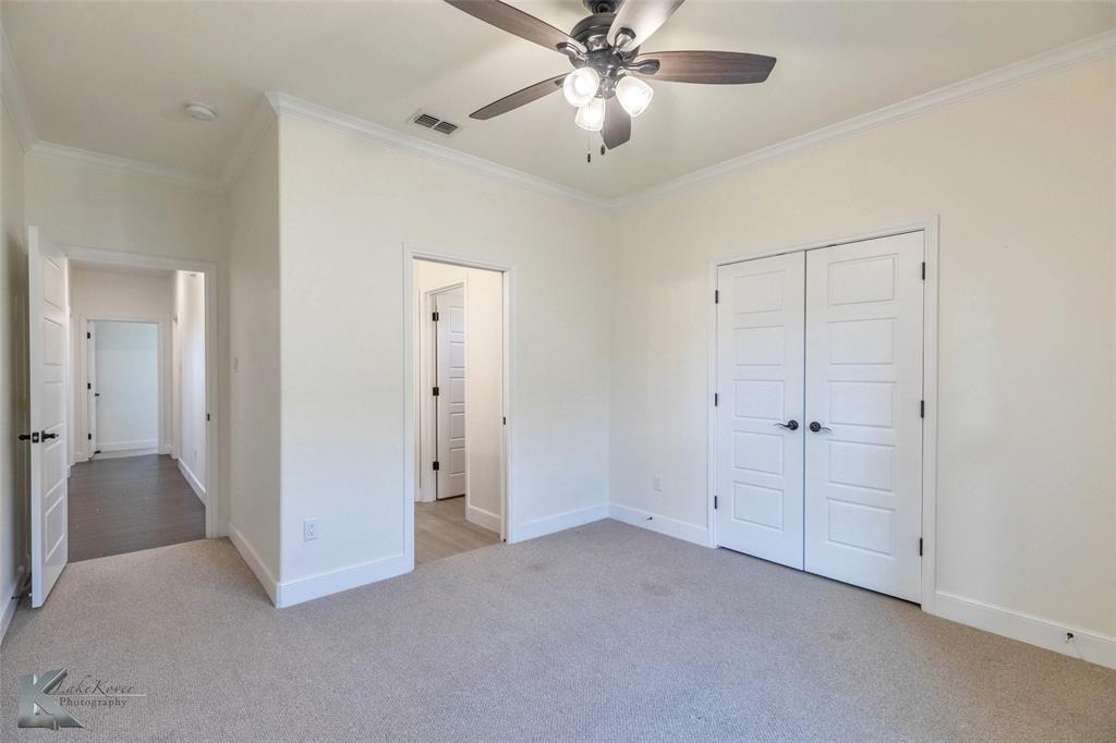 112 Thomas Court Property Photo 21