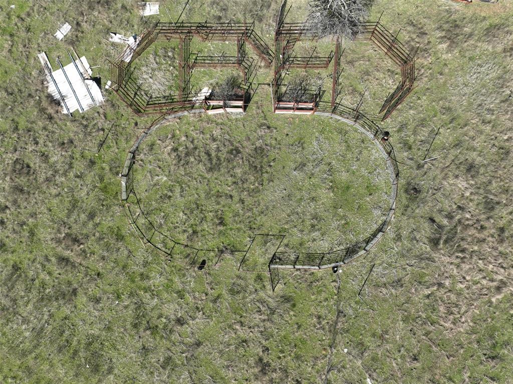 8824 Clearview Drive Property Photo 10