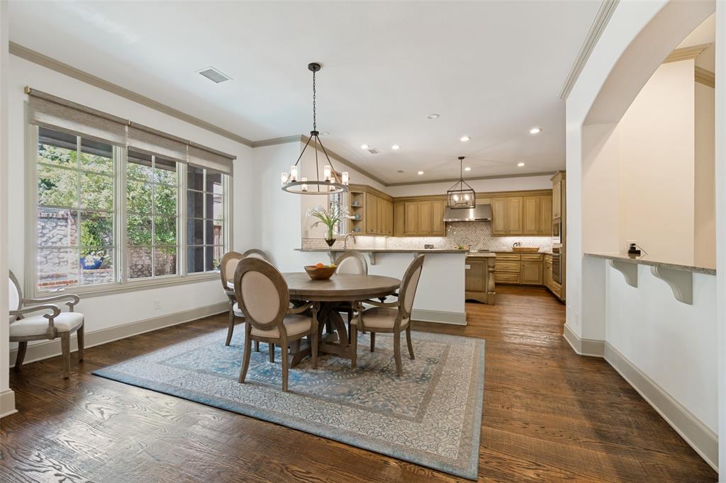 6615 Meadow Road Property Photo 12