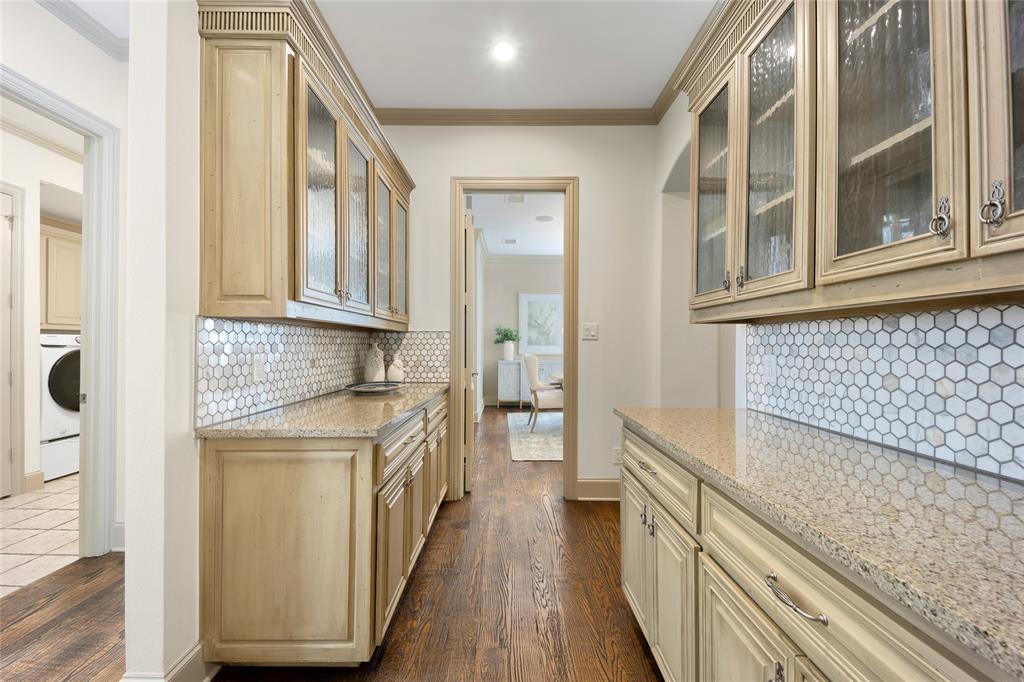 6615 Meadow Road Property Photo 16