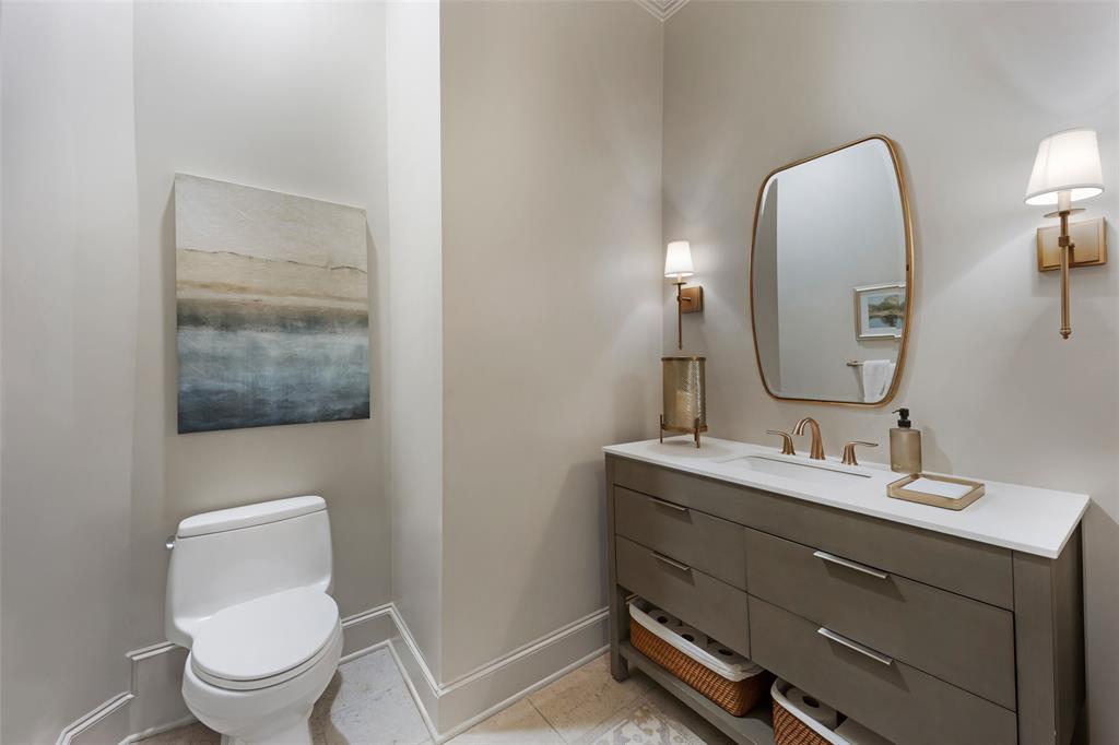 6615 Meadow Road Property Photo 17