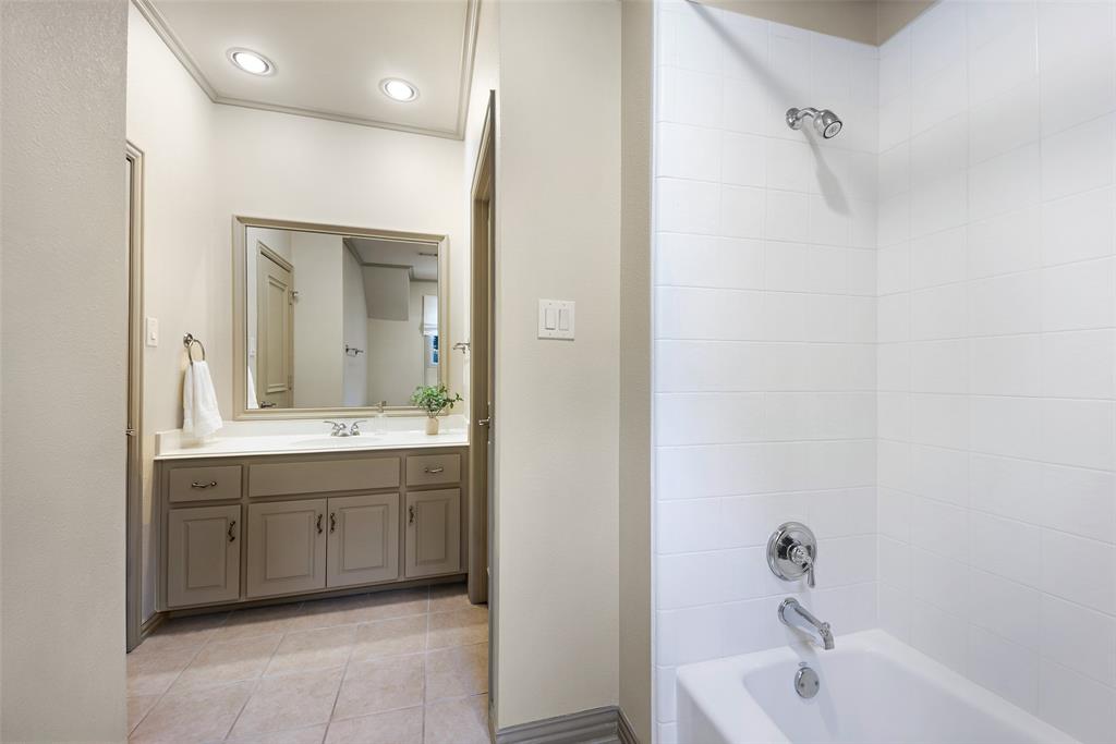 6615 Meadow Road Property Photo 31