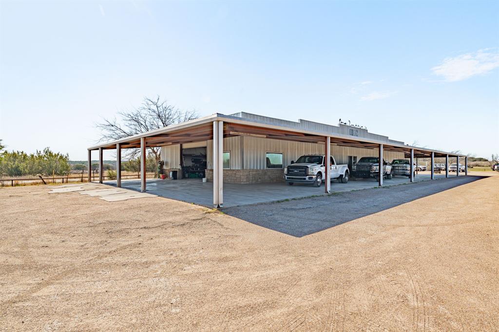 2675 W Highway 377 Property Photo 2