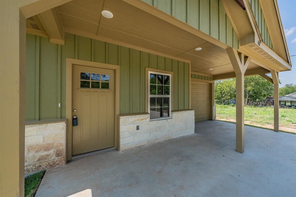 412 Matthew Street Property Photo 15