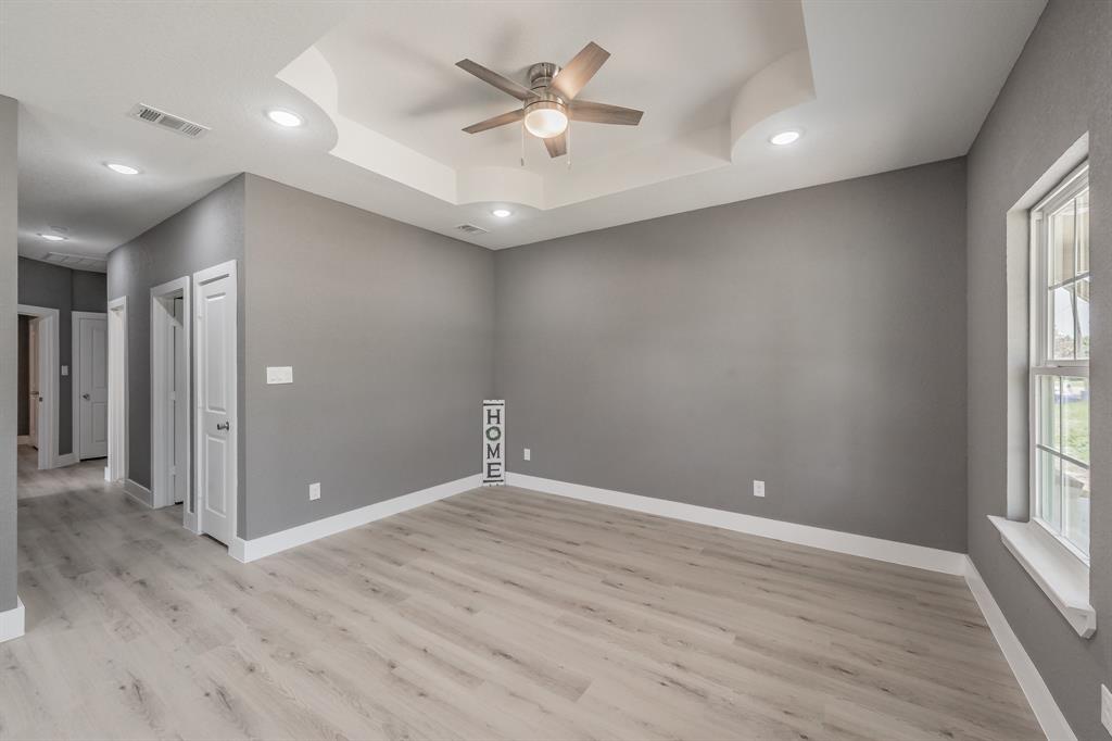 412 Matthew Street Property Photo 19