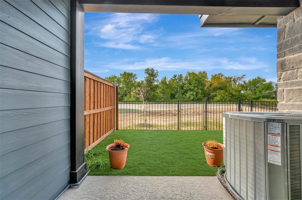 5809 Water Bridge Lane Property Photo 2