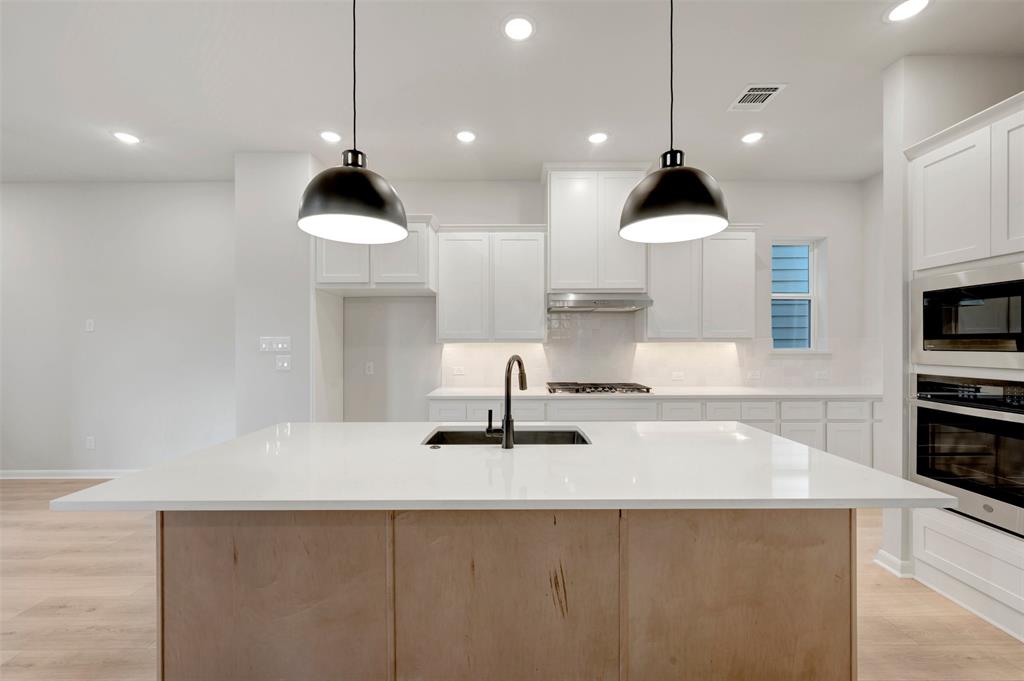 5809 Water Bridge Lane Property Photo 12