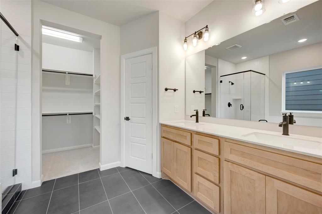 5809 Water Bridge Lane Property Photo 21