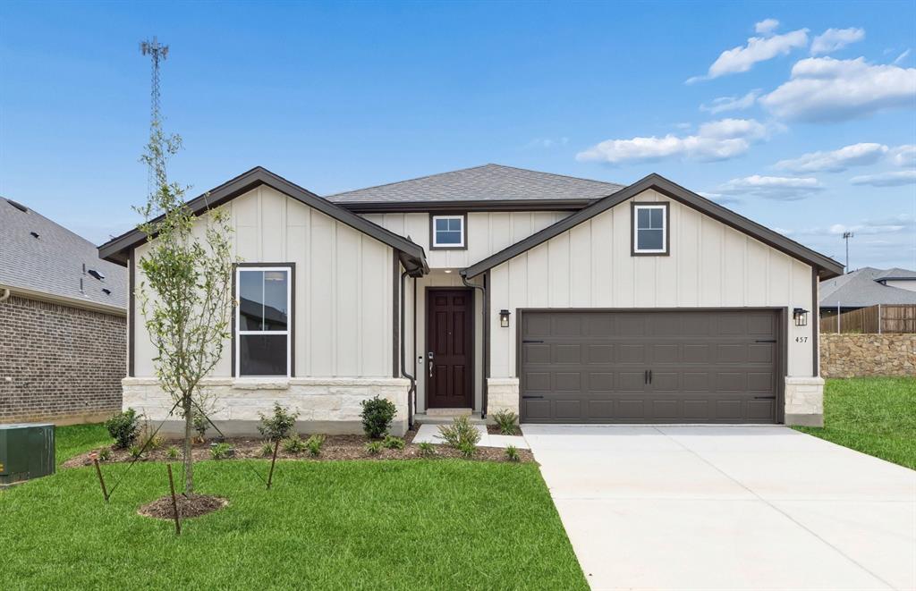 457 Avian Way Property Photo 1