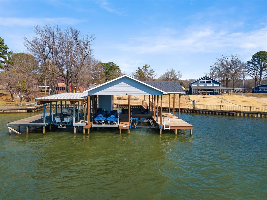 664 County Road 2360 Property Photo 1