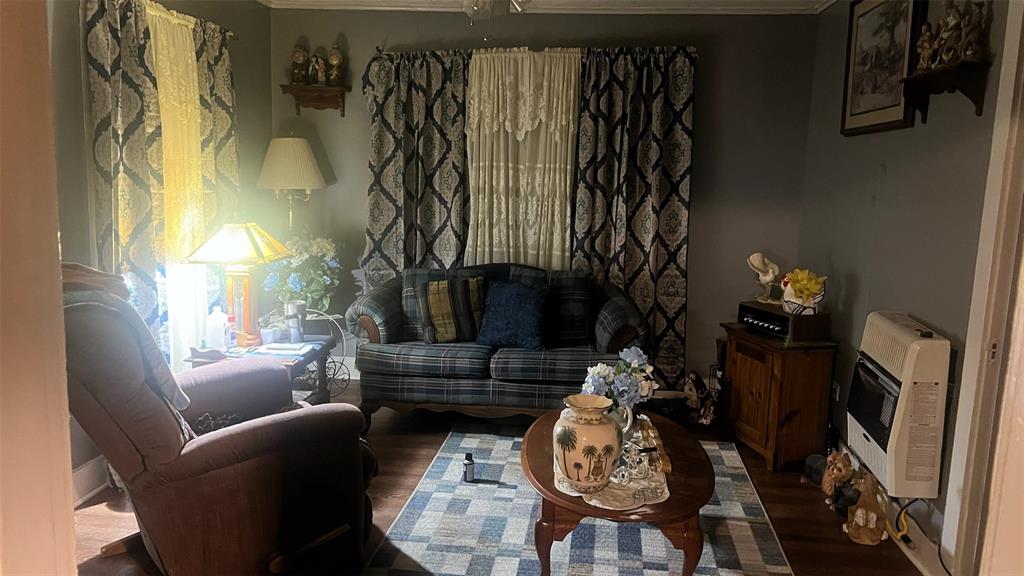 413 Park Avenue Property Photo 2