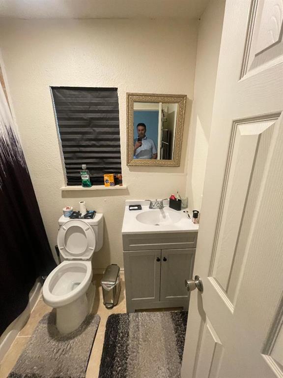 5236 Bonnell Avenue Property Photo 3