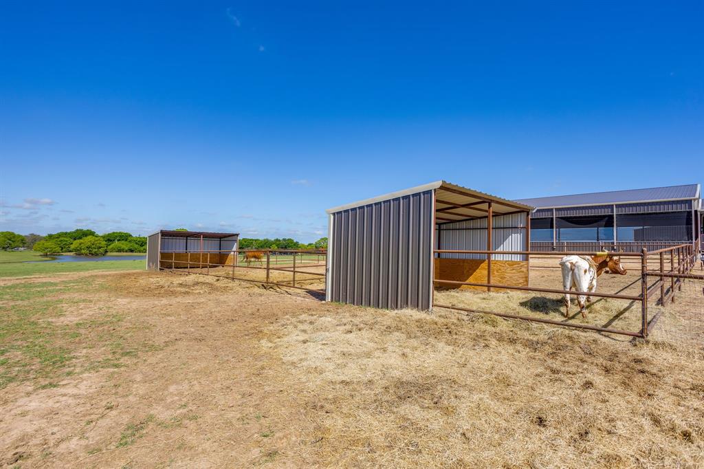 3678 County Road 3655 Property Photo 8