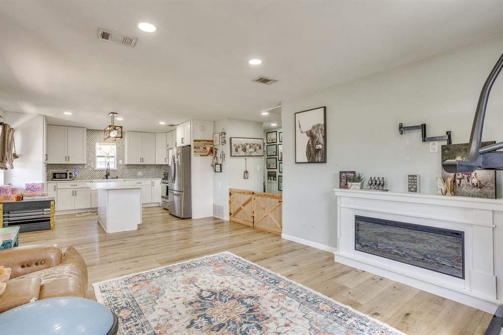 3678 County Road 3655 Property Photo 17