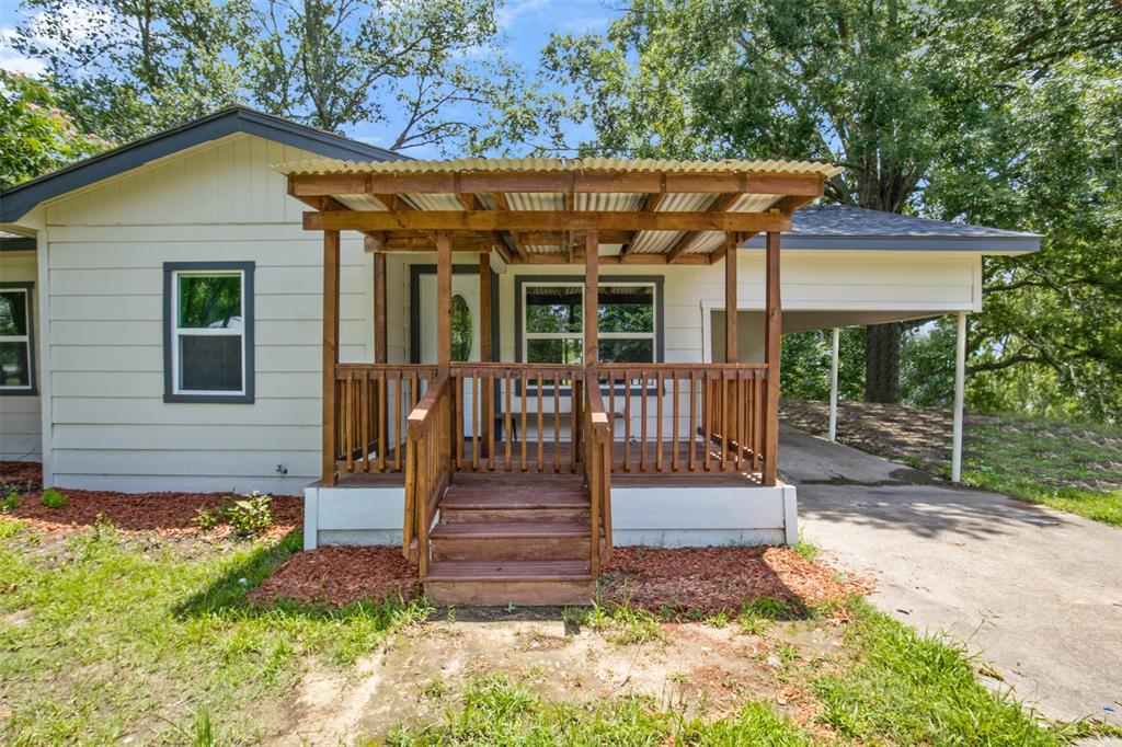 121 Circle Drive Property Photo 1