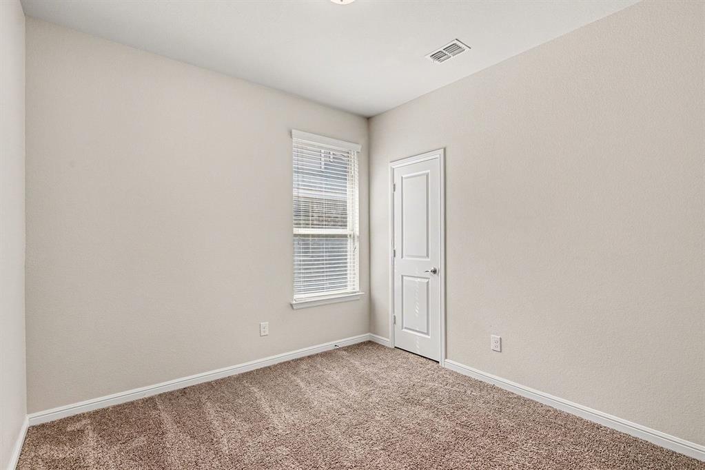 905 Falcon Road Property Photo 20