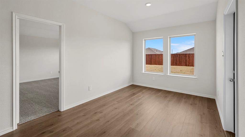 1124 Harston Trail Property Photo 11