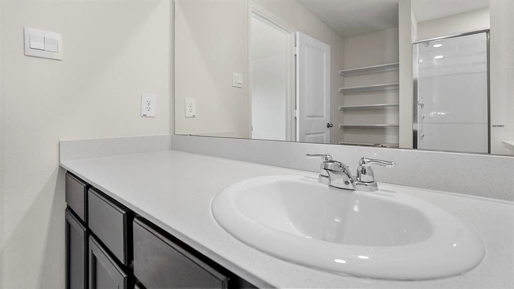 1124 Harston Trail Property Photo 14