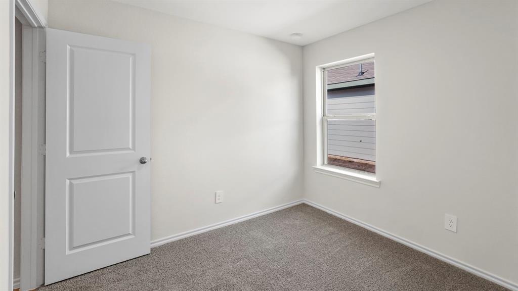 1124 Harston Trail Property Photo 16
