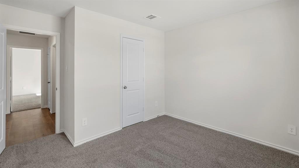 1124 Harston Trail Property Photo 21