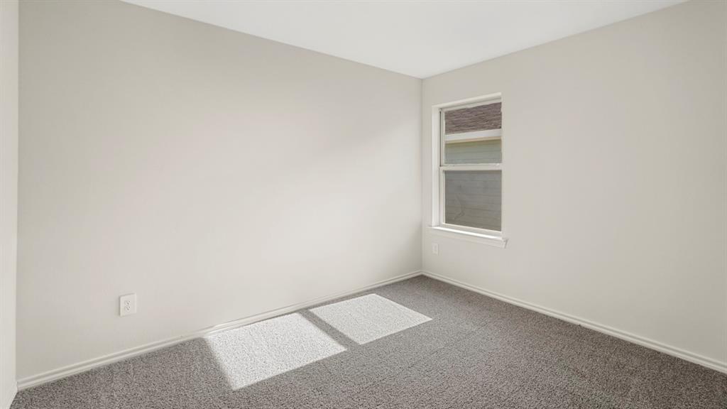 1124 Harston Trail Property Photo 24