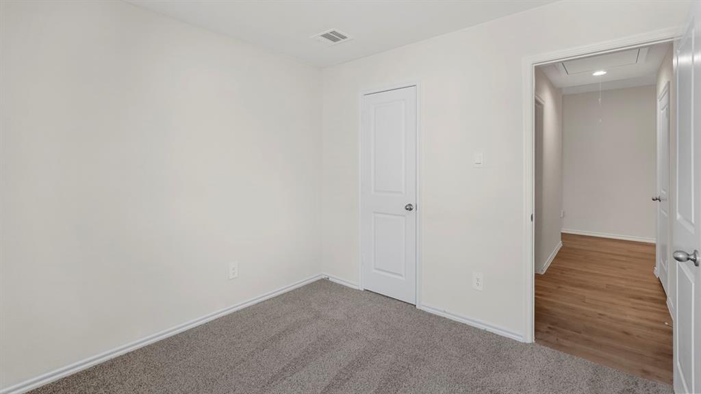 1124 Harston Trail Property Photo 29