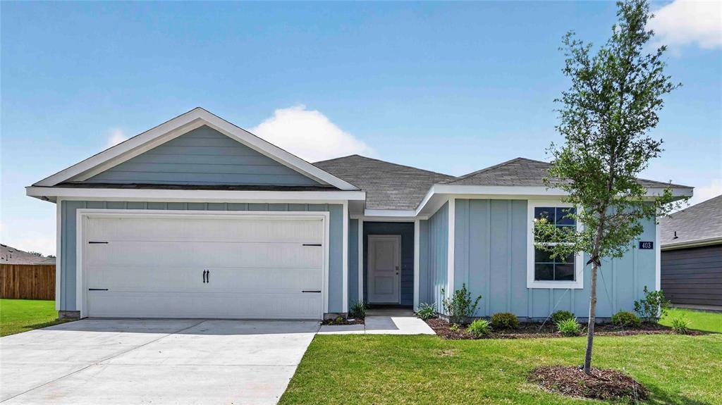 403 English Oak Drive Property Photo 1