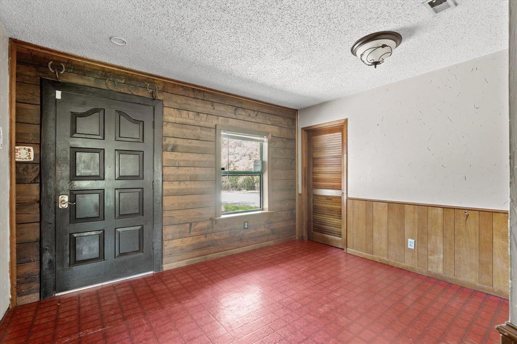 800 County Road 426 Property Photo 10