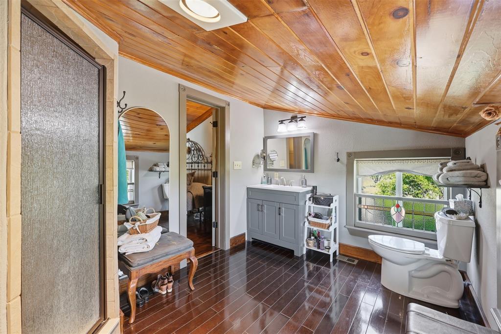 8617 Fm 175 Property Photo 15