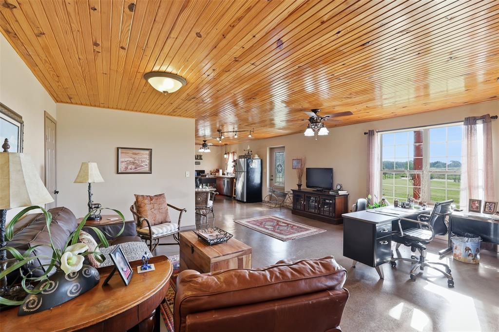 8617 Fm 175 Property Photo 22